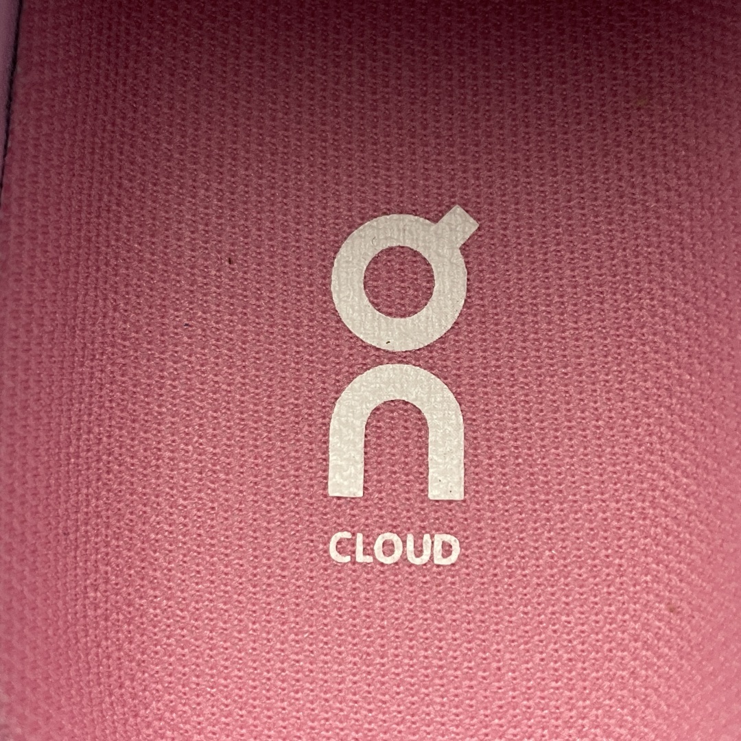  ON 昂跑 On Cloud 6 系列 网面透气运动鞋跑步鞋 运用了CLOUDTILT专利技术 弹力十