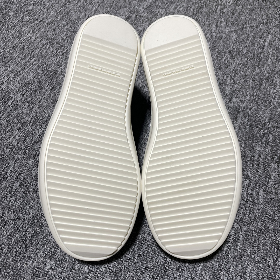  Rick Owens 瑞克 欧文斯 低帮高街休闲板鞋 原鞋开发 独家私模大底 针车间距都是极致还原 一
