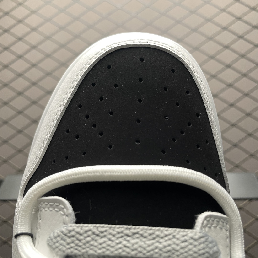  NK Dunk Low 客制款 低帮休闲板鞋 WS0414-025 尺码：36 36.5 37.5 3