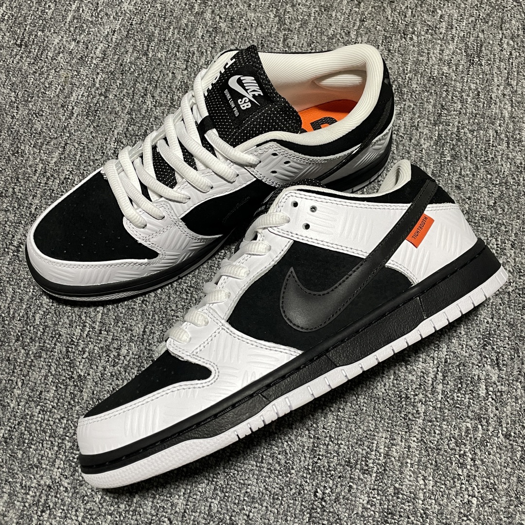   纯原 TIGHTBOOTH x NK SB Dunk Low PRO 联名款低帮运动休闲板鞋 FD2