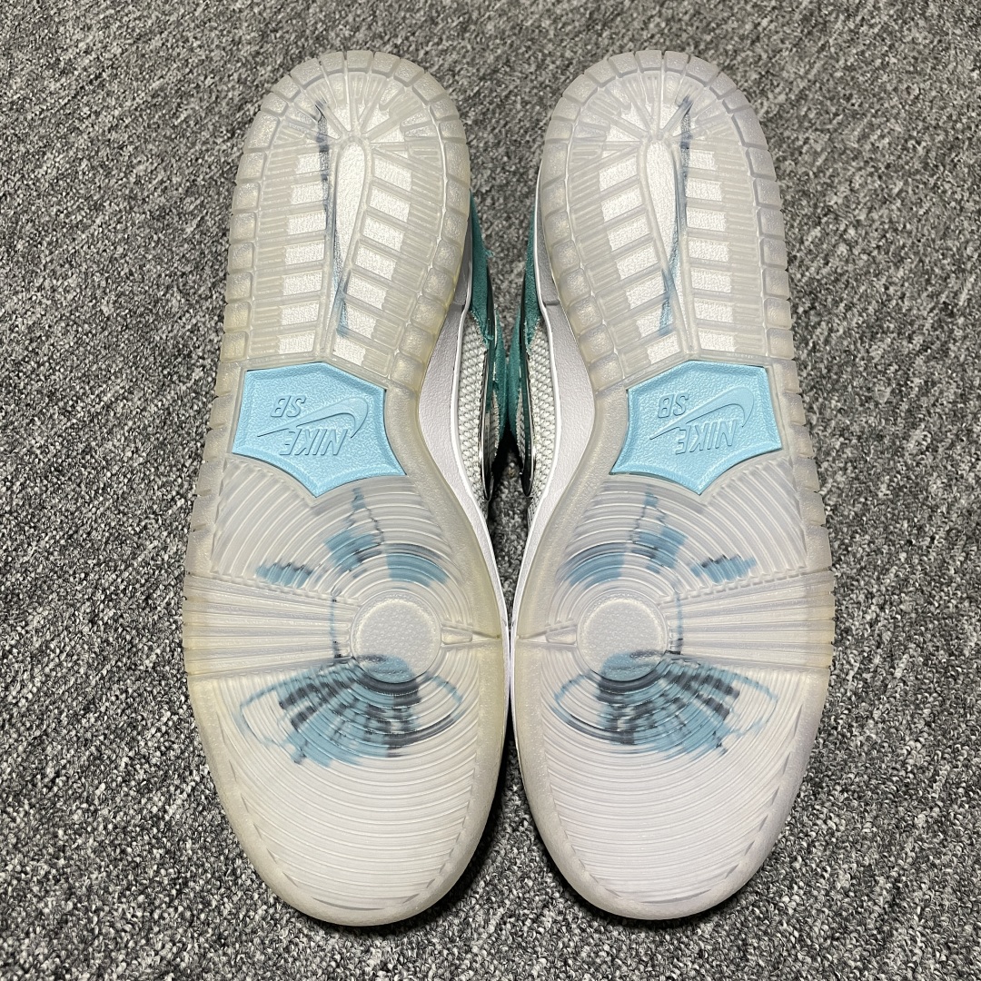   纯原 April Skateboards x NK SB Dunk Low 小蒂芙尼绿 联名款低帮休