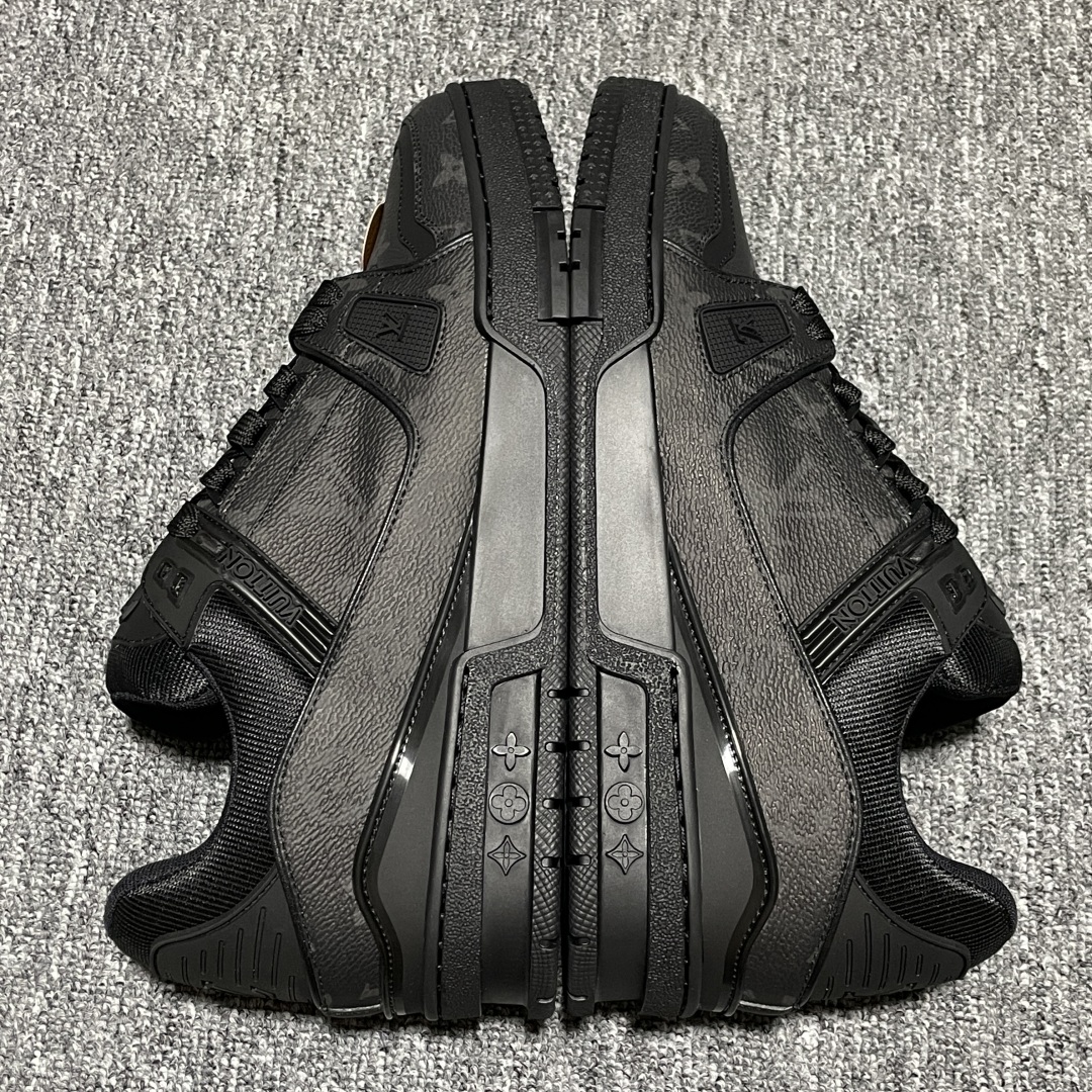   Louis Vuitton 路易威登 LV Trainer 低帮休闲板鞋 海淘代购同渠道品质 高端零