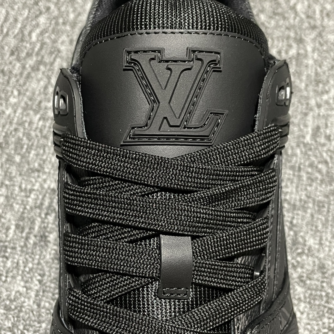   Louis Vuitton 路易威登 LV Trainer 低帮休闲板鞋 海淘代购同渠道品质 高端零