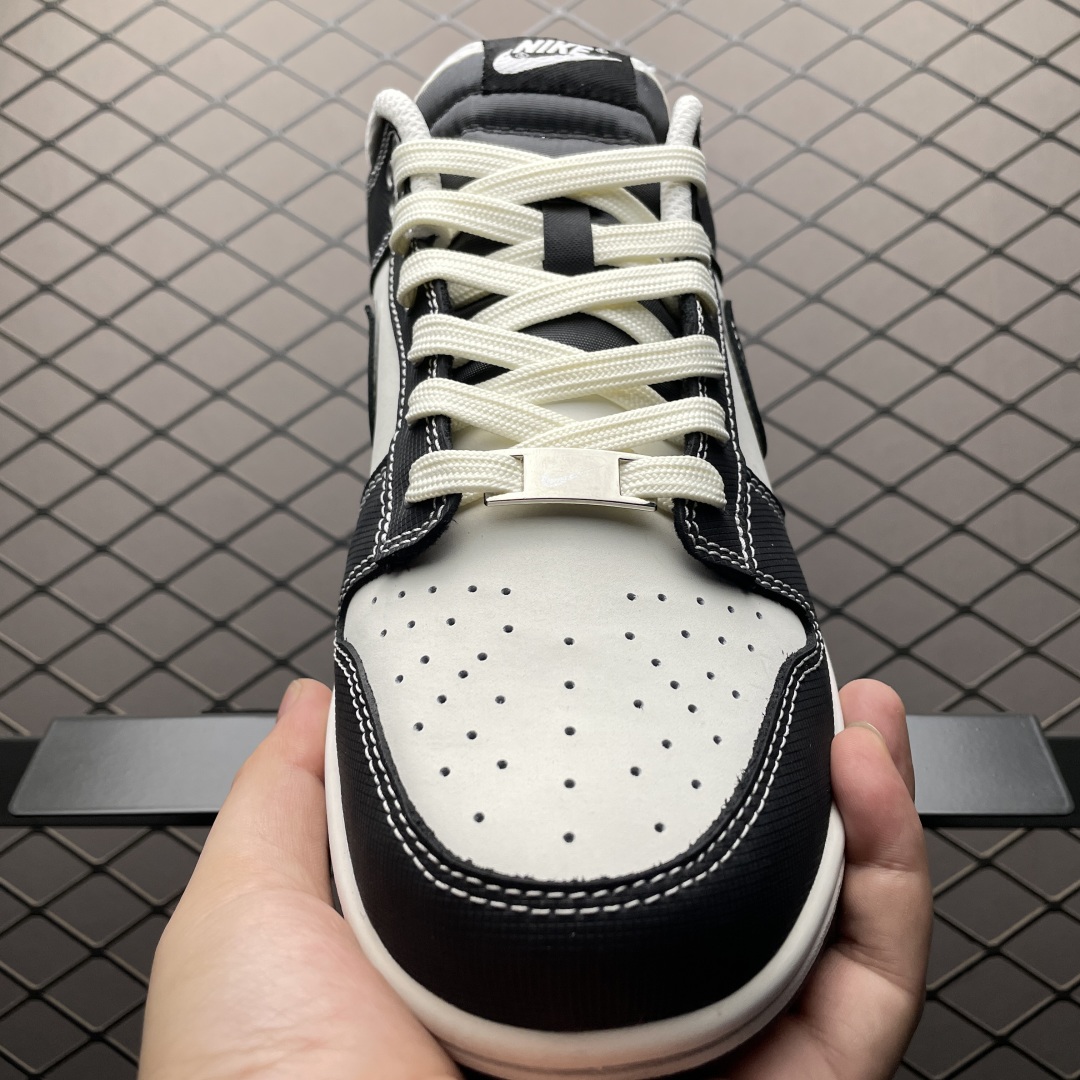   NK Dunk Low 客制款 低帮休闲板鞋 BW1220-004 尺码：36 36.5 37.5 