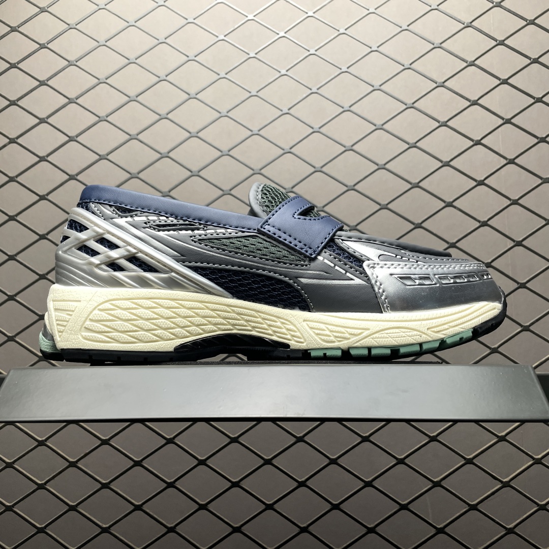  New Balance 新百伦 复古休闲跑步鞋 U1906LOA 尺码：36 37 37.5 38 3