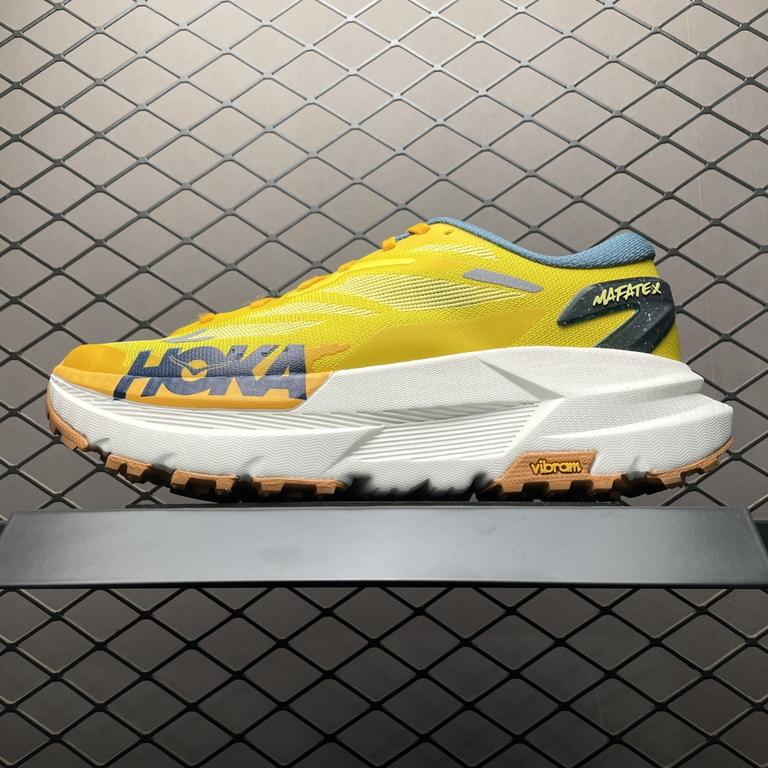 💰550 純原 Hoka Mafate X 瑪法特 超輕厚底輕量山地跑步鞋 1161990 新版本 最強品質可隨意對比 尺碼： 36 36.5 37 38 38.5 39 40 40.5 41 42 42.5 43 44 45 編號：25