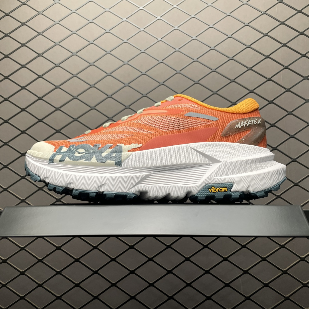 💰550 純原 Hoka Mafate X 瑪法特 超輕厚底輕量山地跑步鞋 1162010 最強品質可隨意對比 尺碼： 36 36.5 37 38 38.5 39 編號：25UEFFTX