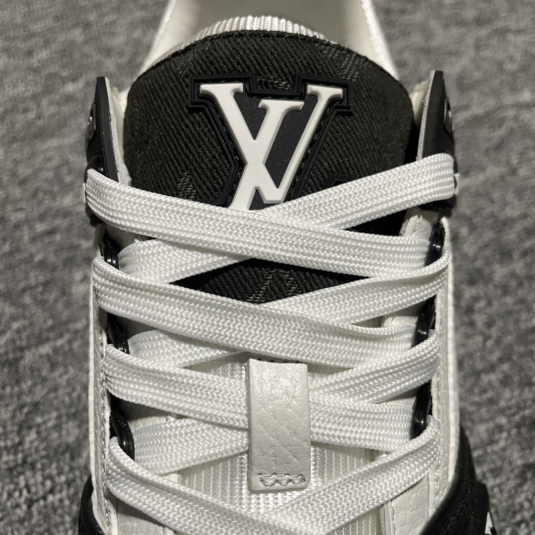   Louis Vuitton 路易威登 LV Trainer 低帮休闲板鞋 海淘代购同渠道品质 高端零