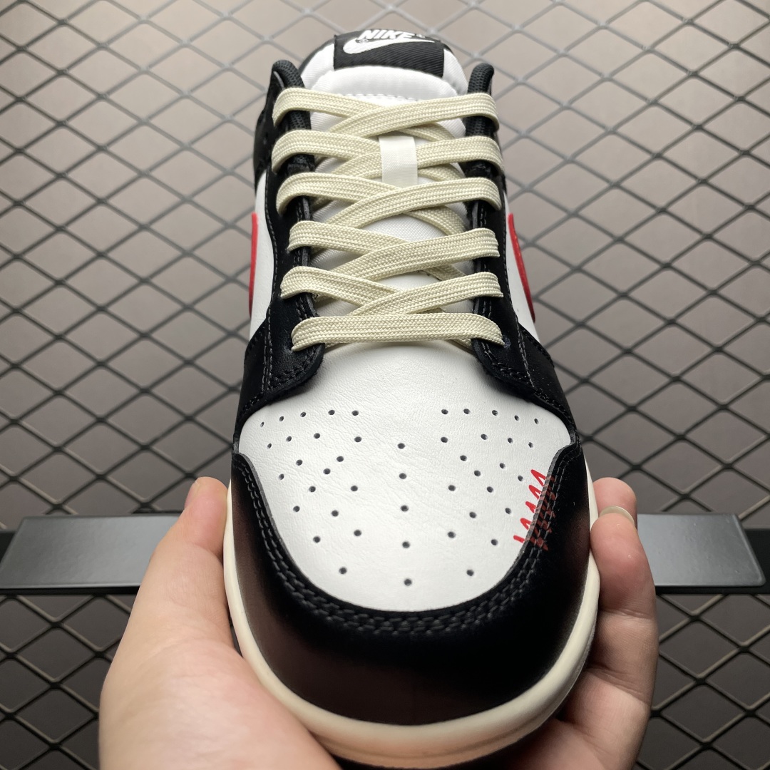   NK Dunk Low 客制款 低帮休闲板鞋 DD1391-100 尺码：40 40.5 41 42