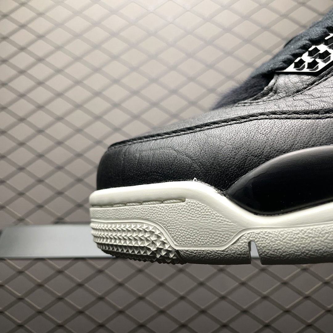   Air Jordan 4   Pony Hair Black  AJ4乔4 黑白巅峰 文化篮球鞋 -