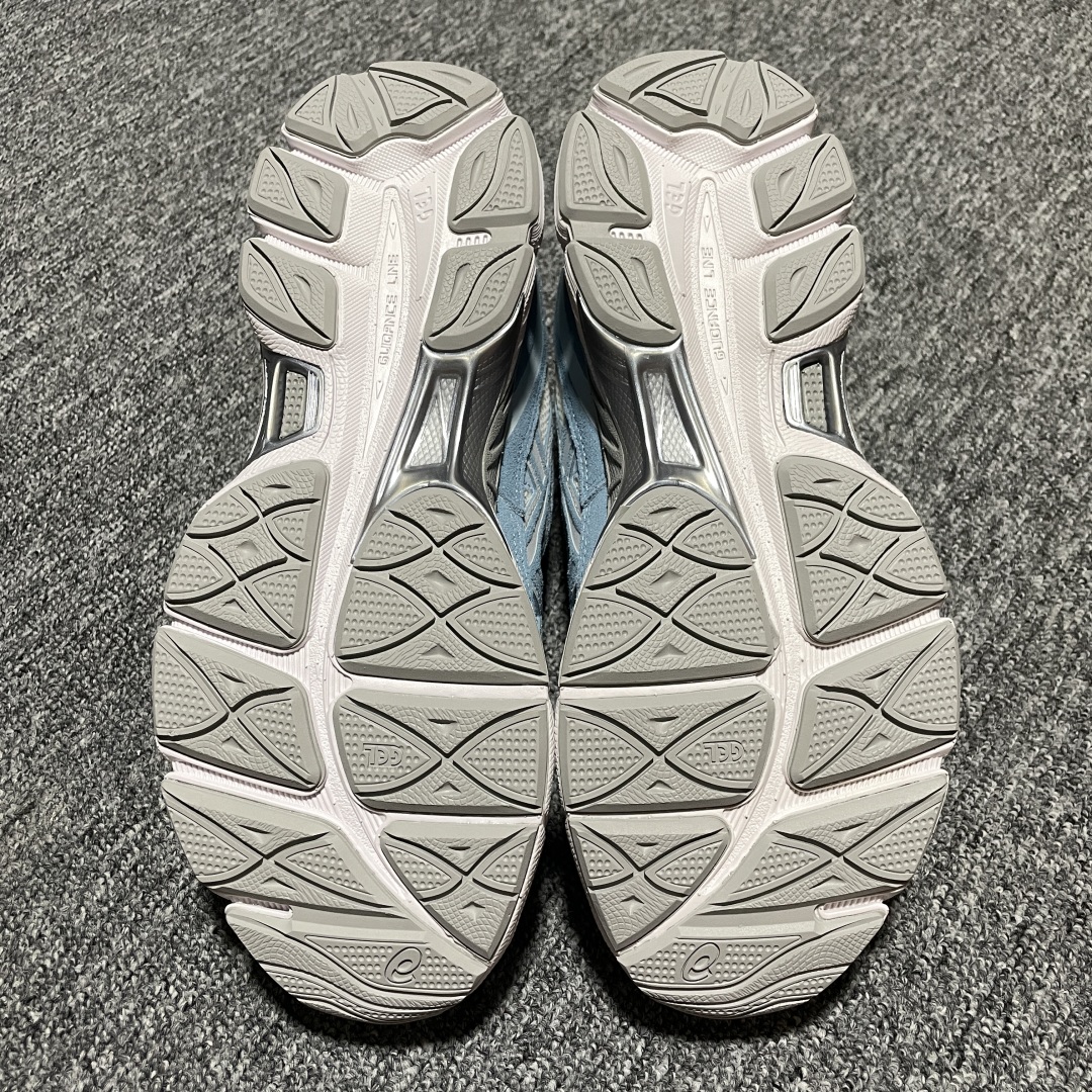  纯原 Asics 亚瑟士 GEL-NYC 低帮运动休闲跑步鞋 1203A383-107 高端零售专供品