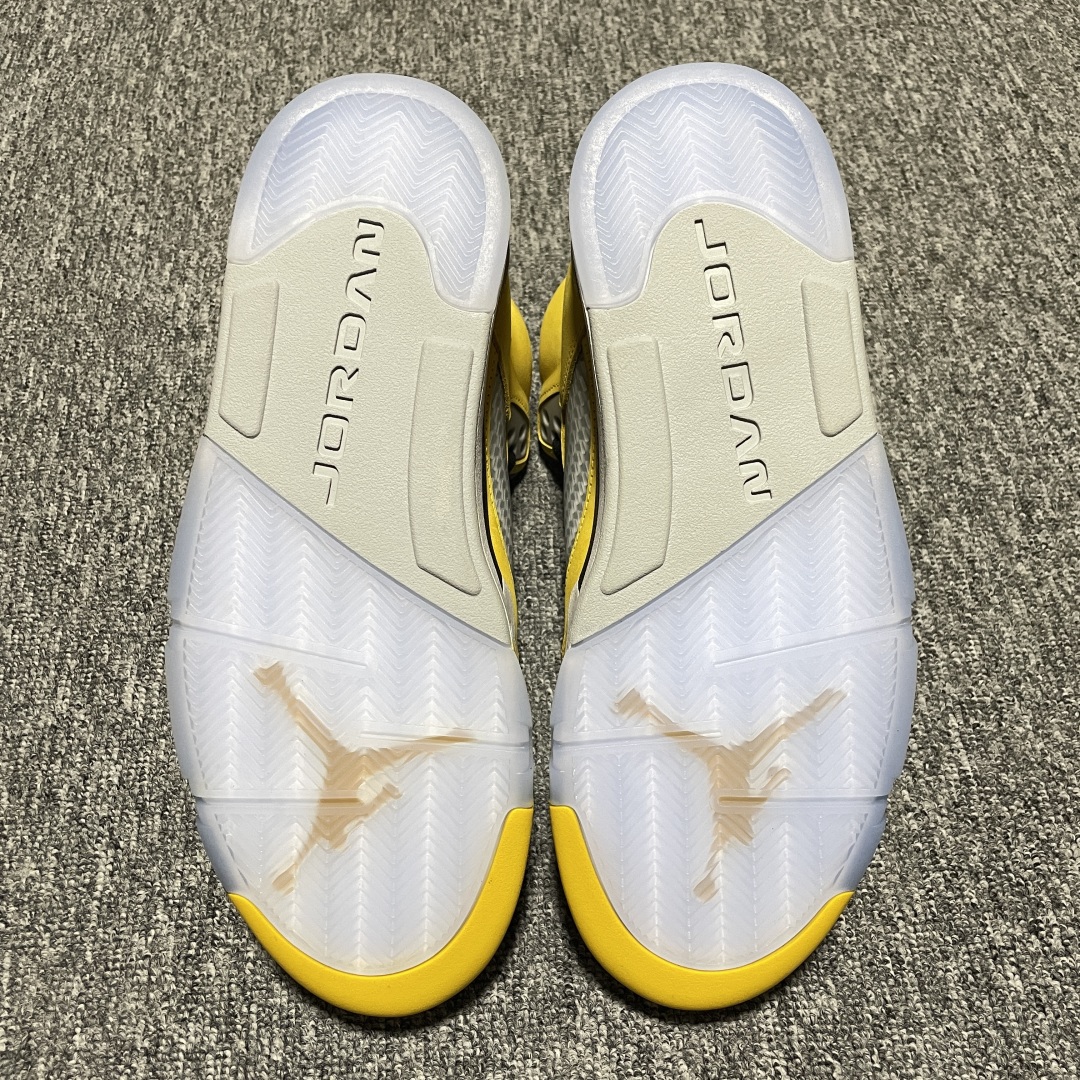  纯原 Air Jordan 5 Retro AJ5乔5 男子文化篮球鞋 IO3372-700 头部一线