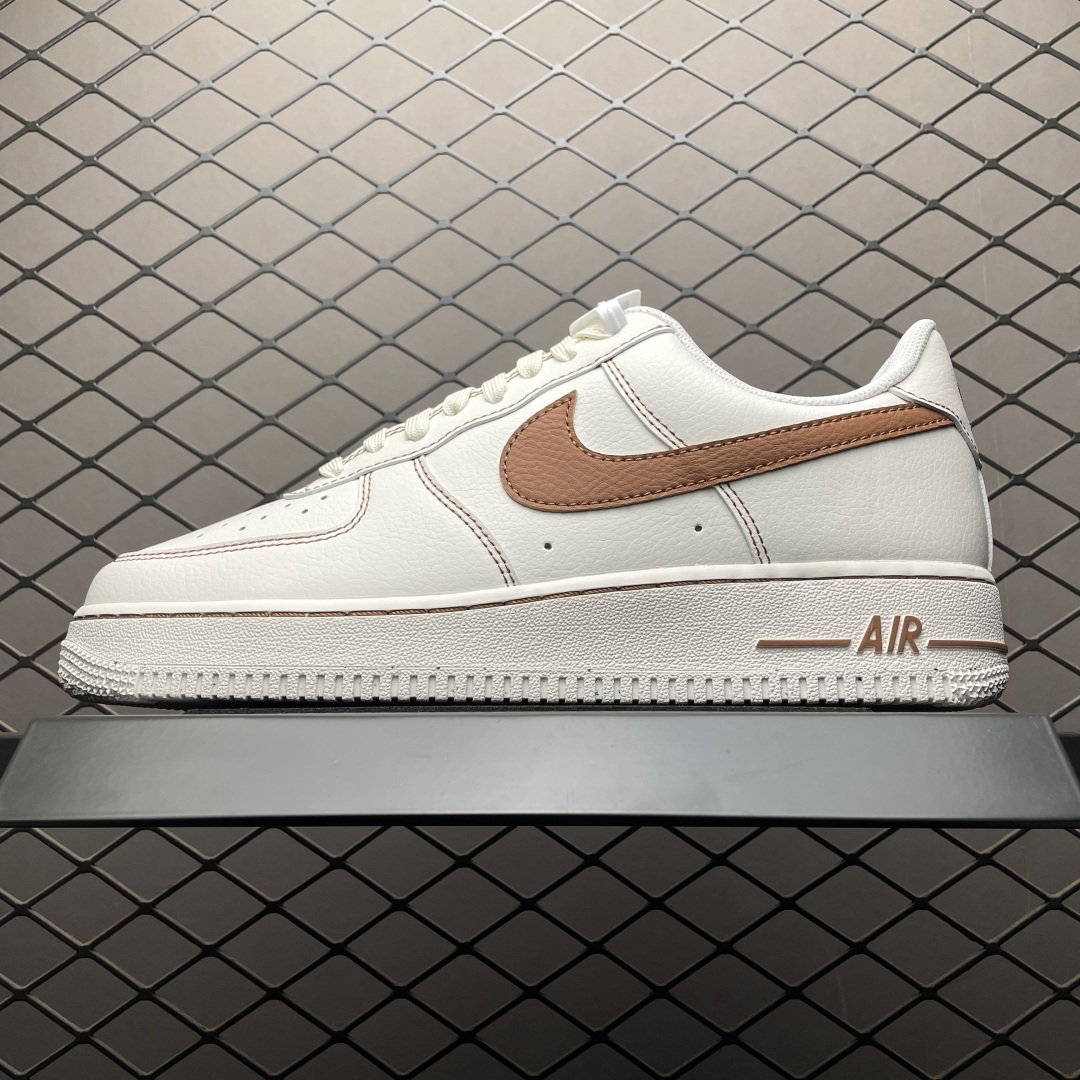   NK Air Force 1 Low 空军一号低帮休闲板鞋 HQ2037-101 原厂冲刀皮料切割干