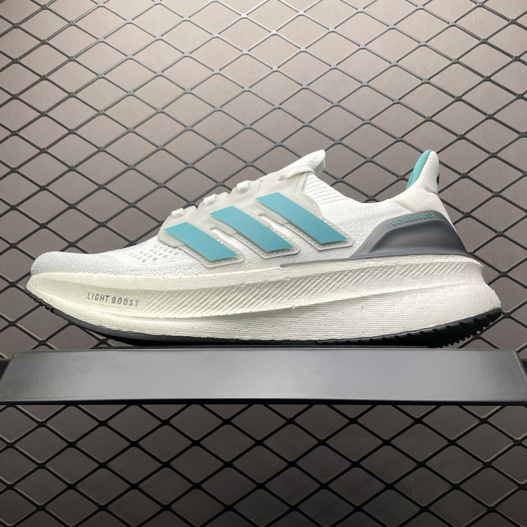 💰569 純原AD 阿迪 Ultra Boost 5 超彈力爆米花中底休閒跑步鞋 JQ2903 尺碼：39 40 40.5 41 42 42.5 43 44 44.5 45 46 46.5 47 48 編號：27TDEE101