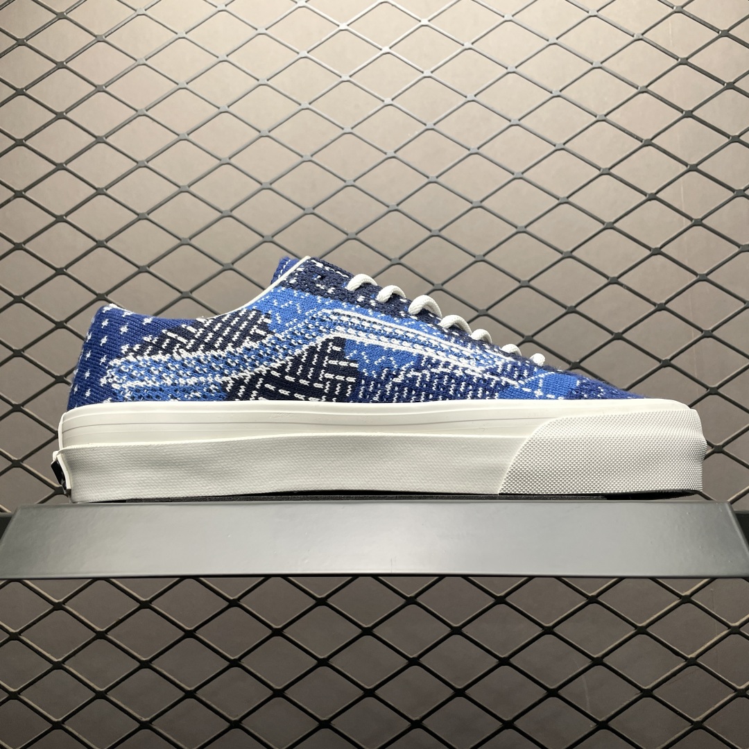   Vans 万斯 Old Skool 低帮休闲板鞋 尺码：35 36 36.5 37 38 38.5 