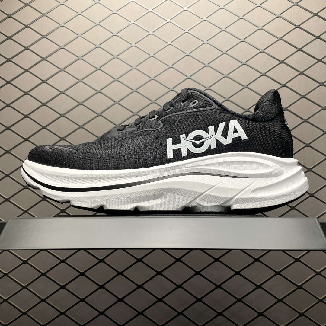 💰550  純原 Hoka One One Clifton 10 低幫厚底輕量戶外運動鞋 1162030原裝輕量化材料超輕量大底 正確中底布 區別市面通貨 尺碼：36 36.5 37 38 38.5 39 40 40.5 41 42 42
