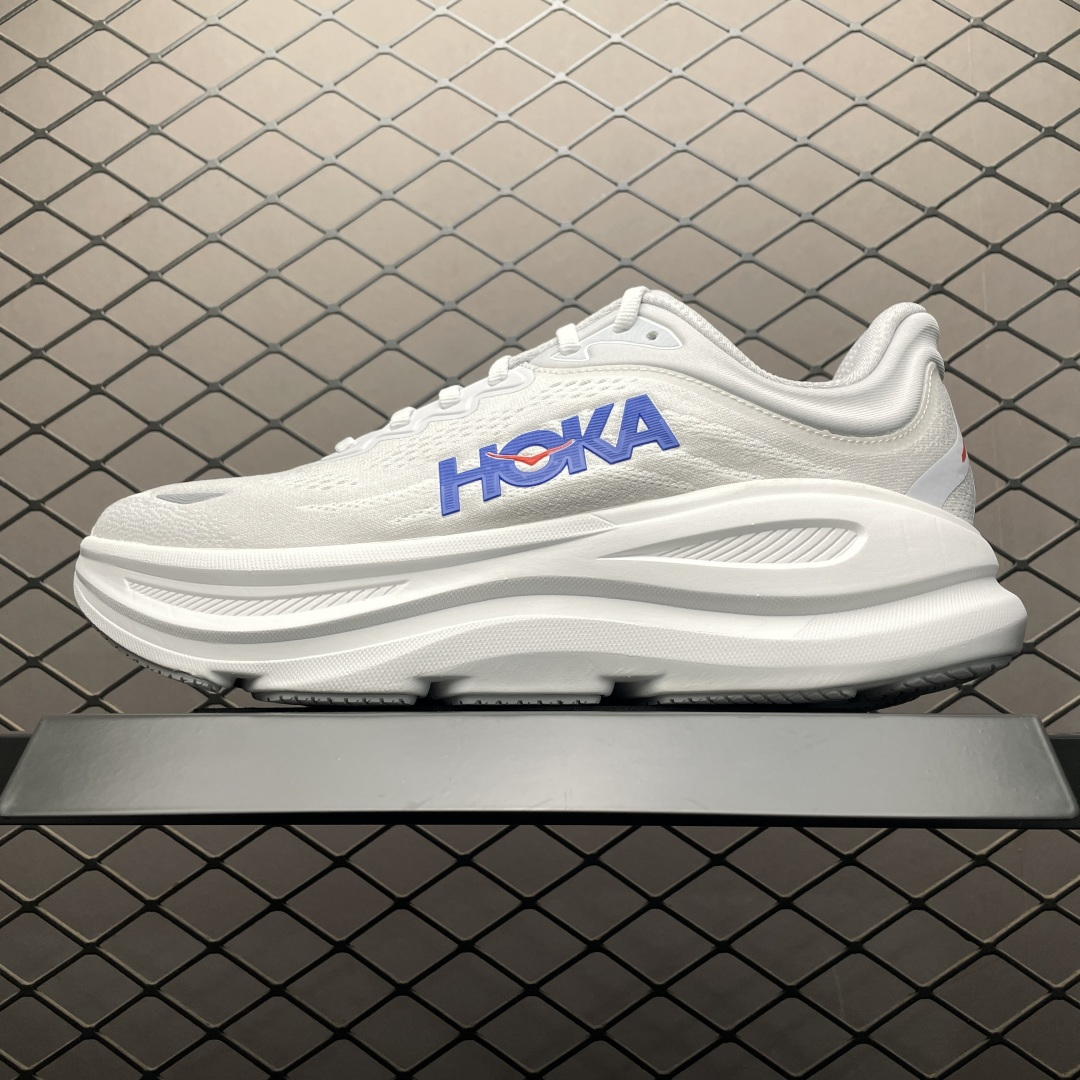 💰530  純原 平臺專供 Hoka Bondi 9 幫帶9 網面透氣跑步鞋 1162011 全新外貿訂單出貨 中底布可區分版本 最大尺碼46 多版本供應 注意區分品質 尺碼： 39 40 40.5 41 42 42.5 43 44 44