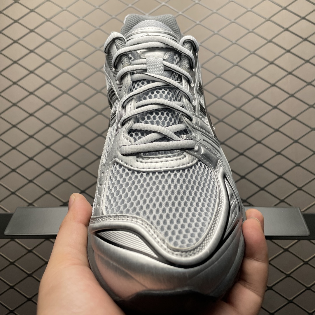   Asics 亚瑟士 GEL-Kayano 14 低帮运动休闲跑步鞋 1203A706-020 平台专