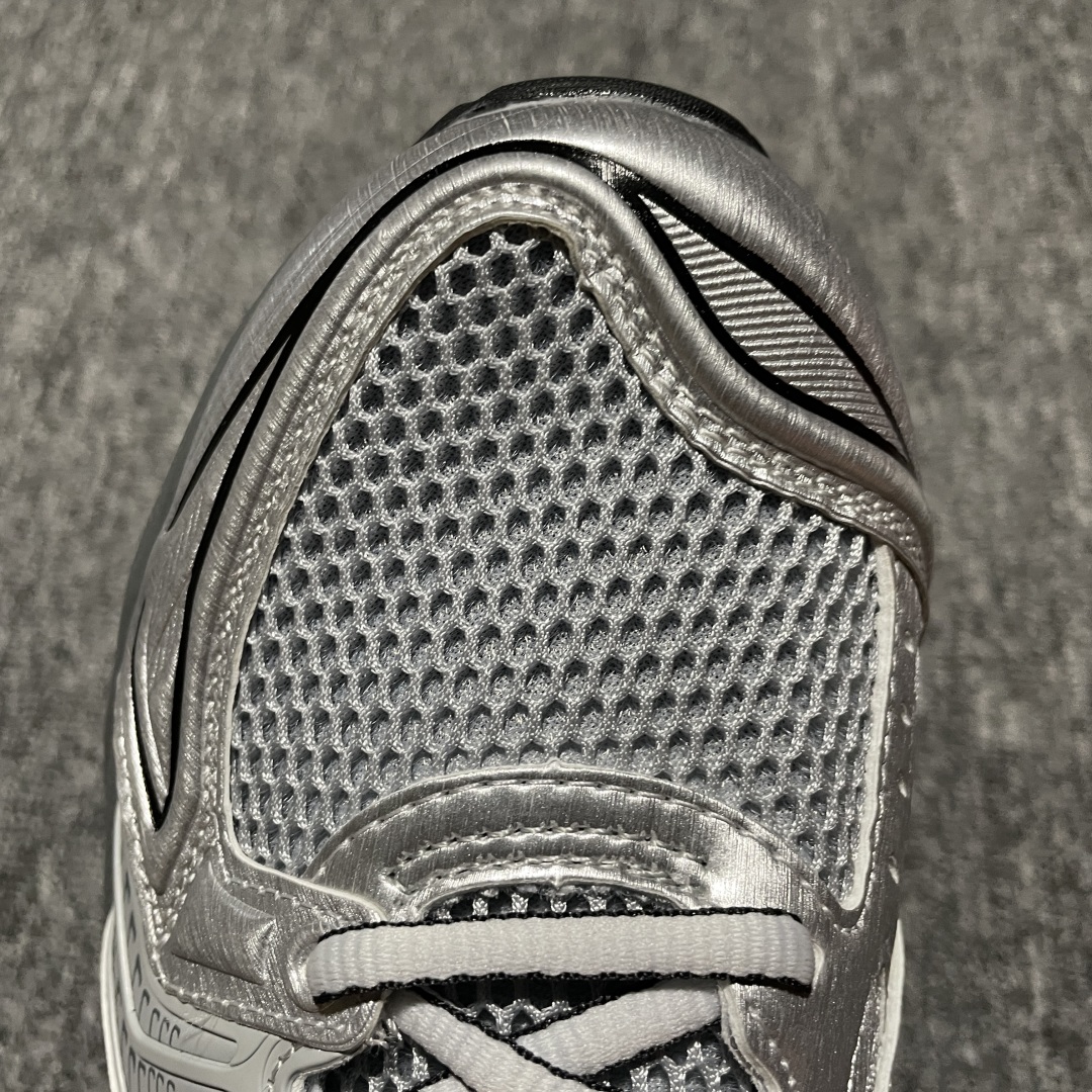   Asics 亚瑟士 GEL-Kayano 14 低帮运动休闲跑步鞋 1203A706-020 平台专