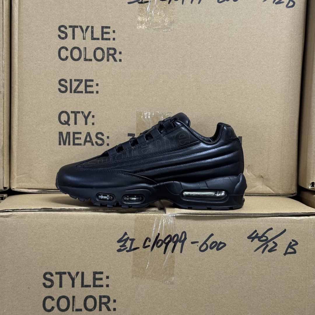 Supreme x Nike Air Max 95 LUX Collaboration Running Shoes - Blue 13 cmp i1755627135958 7948 0 11