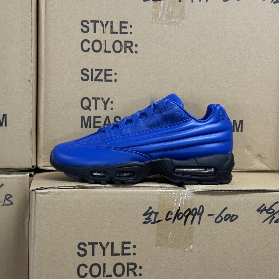 Supreme x Nike Air Max 95 LUX Collaboration Running Shoes - Blue 14 cmp i1755627138847 5627 0 12