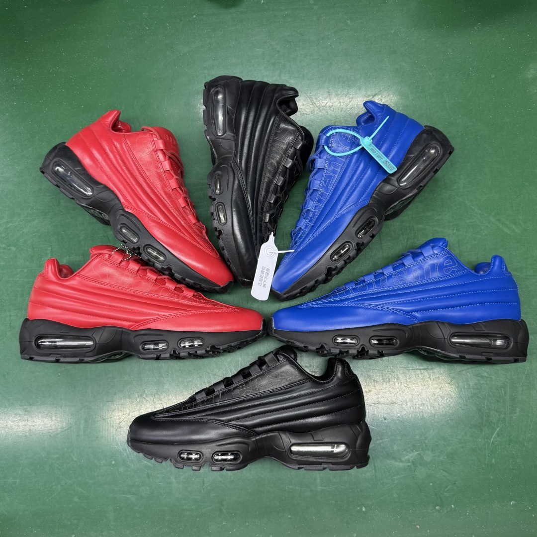 Supreme x Nike Air Max 95 LUX Collaboration Running Shoes - Blue 4 cmp i1755627140904 7951 0 9