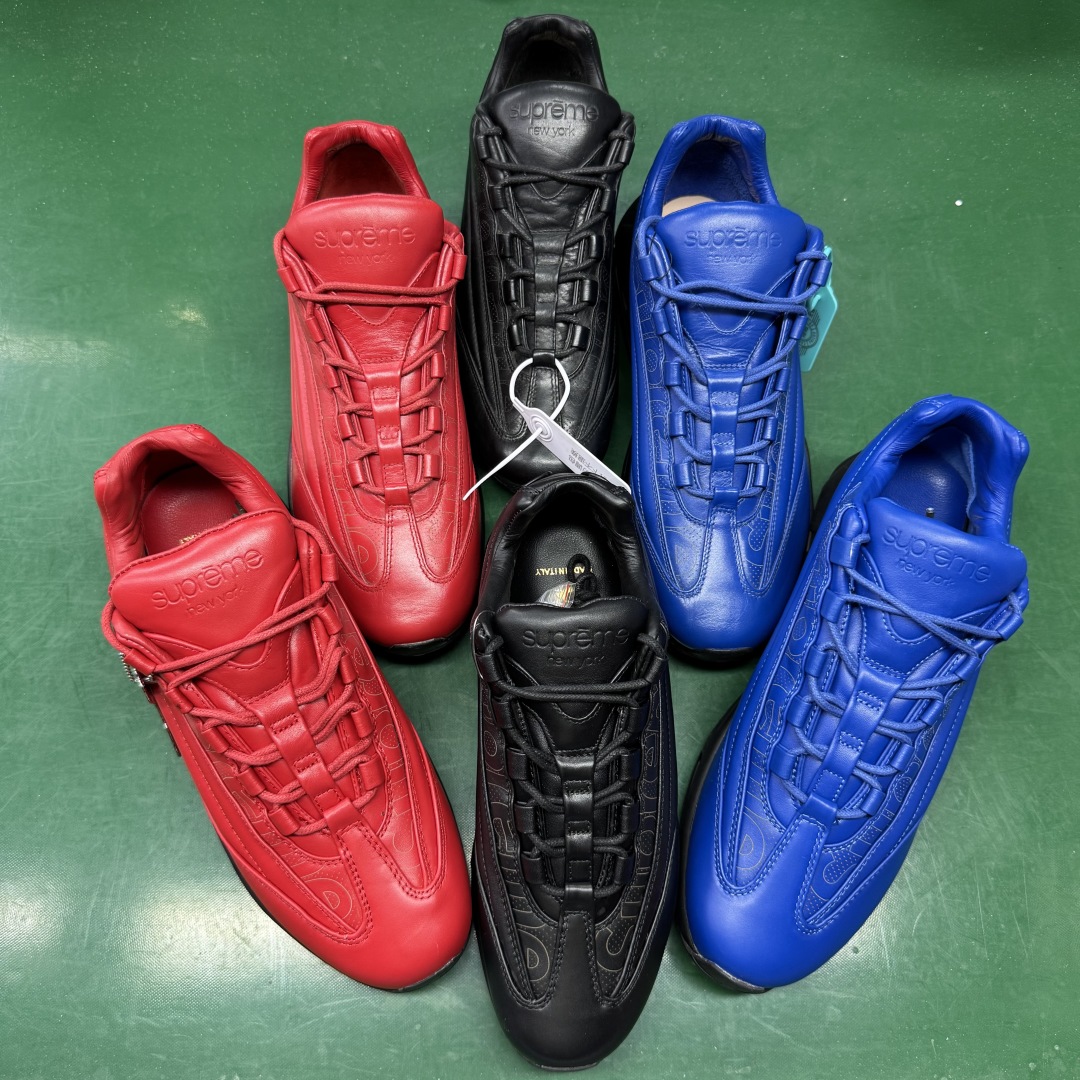Supreme x Nike Air Max 95 LUX Collaboration Running Shoes - Blue 6 cmp i1755627187535 9019 0 13