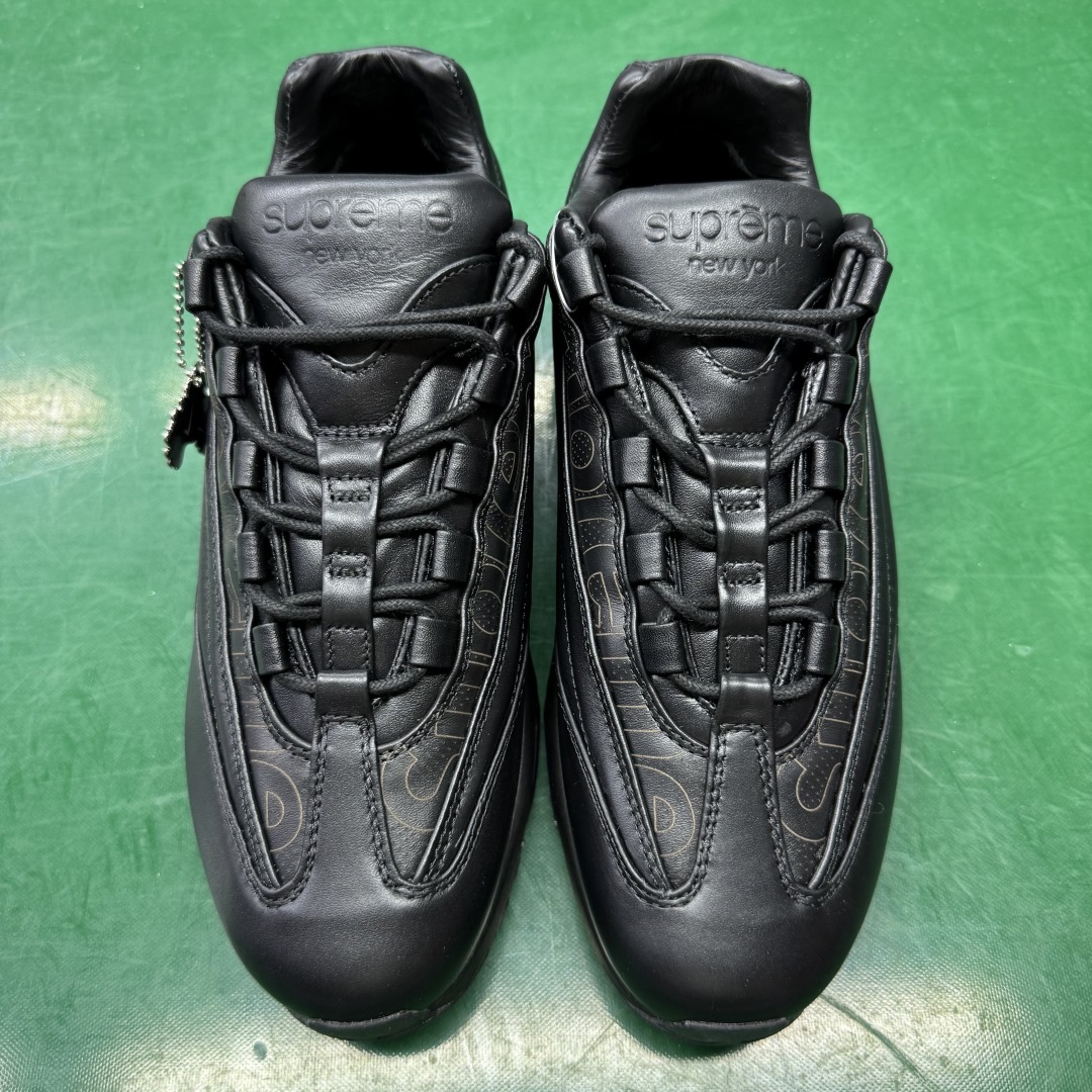   接受预定‼️纯原 Supreme x NK Air Max 95 LUX 联名款 气垫跑鞋 CI09