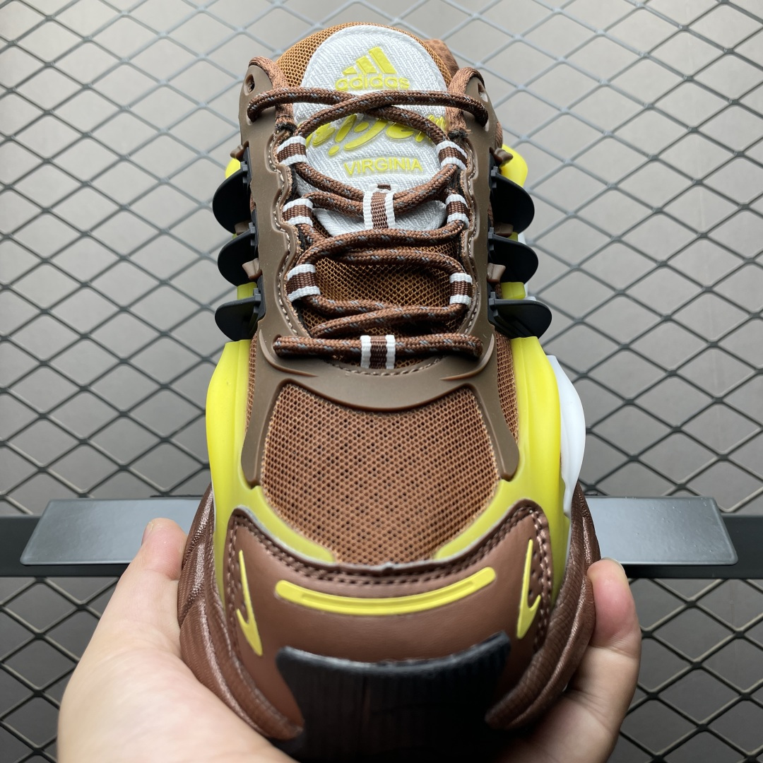 图片[9]-外贸爆款 Pharrell x AD Adistar Jellyfish 联名款低帮复古风老爹鞋 JP9270 未来科技感十足 以3D风格焕新演绎标志性三条纹 为造型添上点睛之笔 金属质感视觉效果TPU自带哑光反射 非常的细节 最大的亮点无疑是鞋屁股 大块的tpu包裹 让增高的大底不再突兀 更显腿长脚细 尺码：36 36.5 37 38 38.5 39 40 40.5 41 42 42.5 43 44 44.5 45 46 47-选品中心