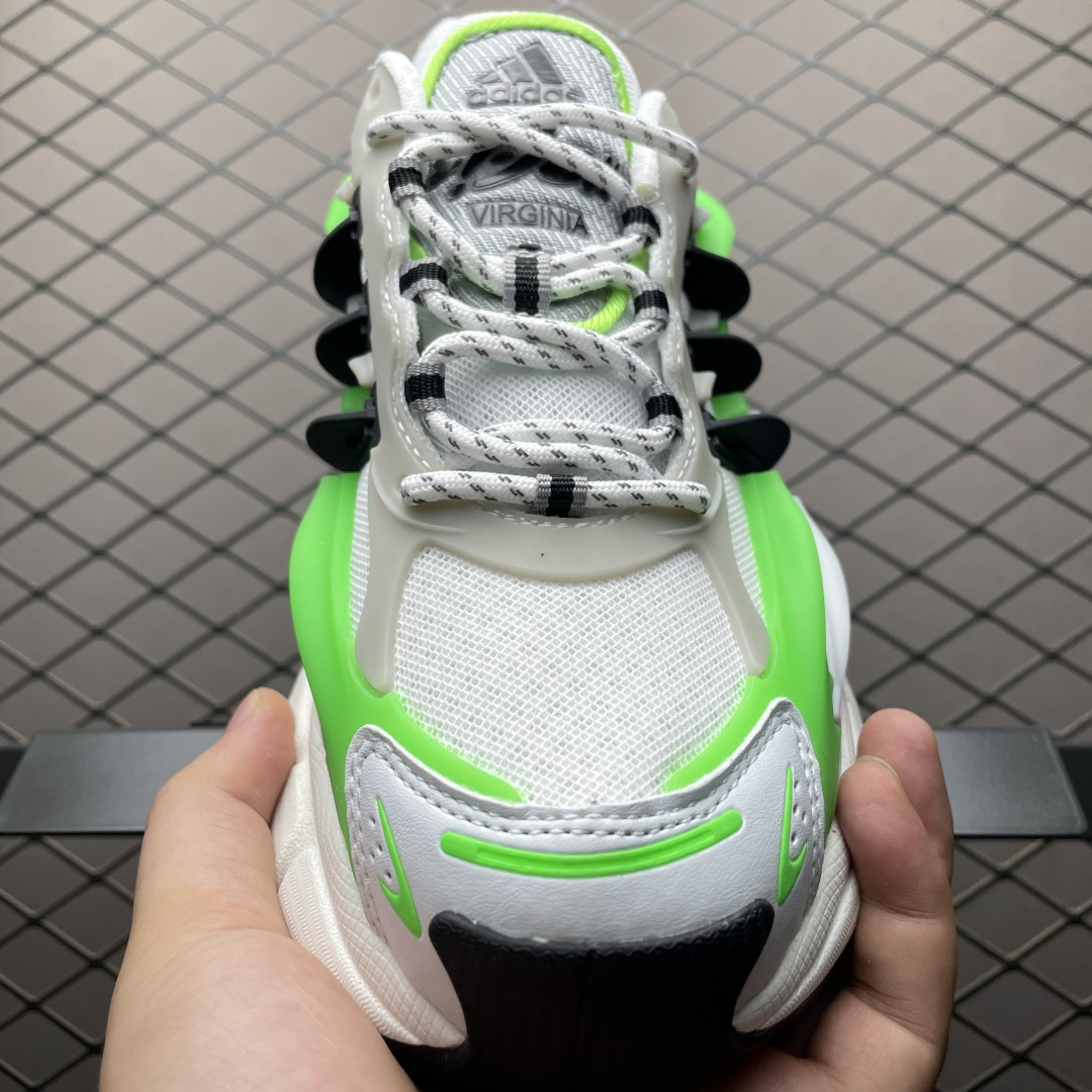 图片[9]-外贸爆款 Pharrell x AD Adistar Jellyfish 联名款低帮复古风老爹鞋 JP9264 未来科技感十足 以3D风格焕新演绎标志性三条纹 为造型添上点睛之笔 金属质感视觉效果TPU自带哑光反射 非常的细节 最大的亮点无疑是鞋屁股 大块的tpu包裹 让增高的大底不再突兀 更显腿长脚细 尺码：36 36.5 37 38 38.5 39 40 40.5 41 42 42.5 43 44 44.5 45 46 47-选品中心