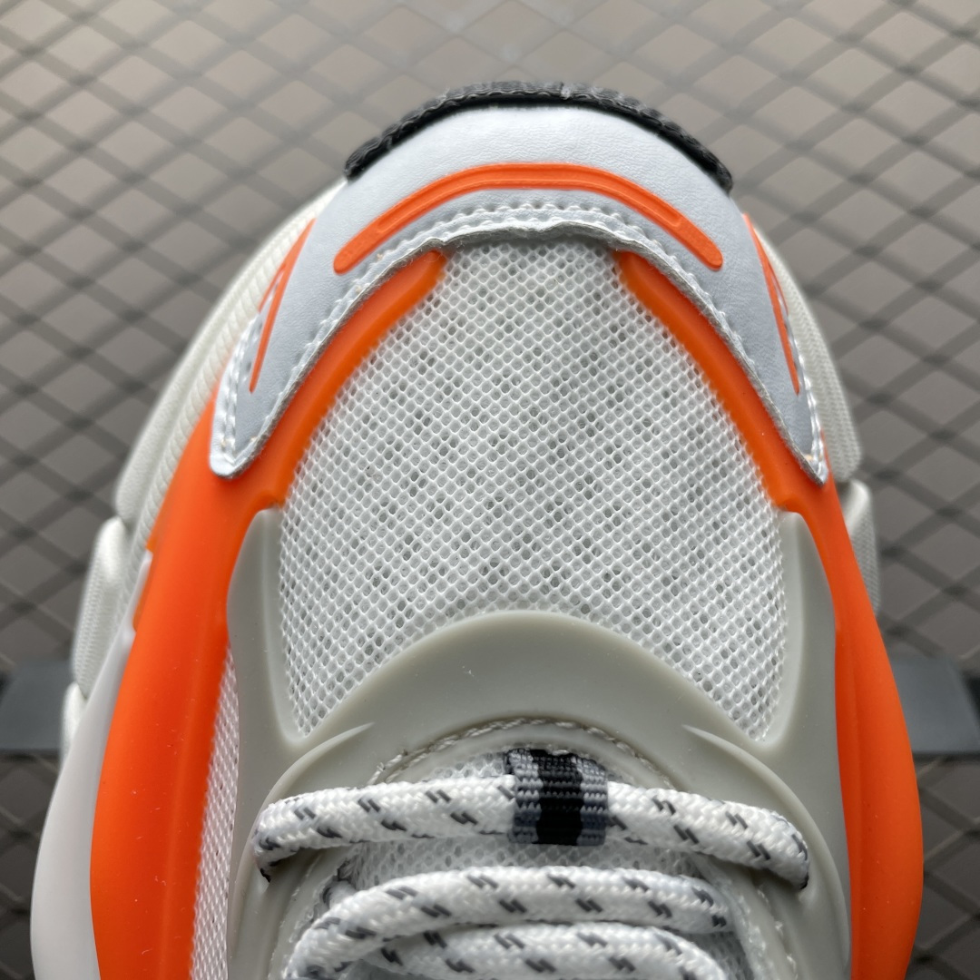 图片[7]-外贸爆款 Pharrell x AD Adistar Jellyfish 联名款低帮复古风老爹鞋 JP9261 未来科技感十足 以3D风格焕新演绎标志性三条纹 为造型添上点睛之笔 金属质感视觉效果TPU自带哑光反射 非常的细节 最大的亮点无疑是鞋屁股 大块的tpu包裹 让增高的大底不再突兀 更显腿长脚细 尺码：36 36.5 37 38 38.5 39 40 40.5 41 42 42.5 43 44 44.5 45 46 47-选品中心