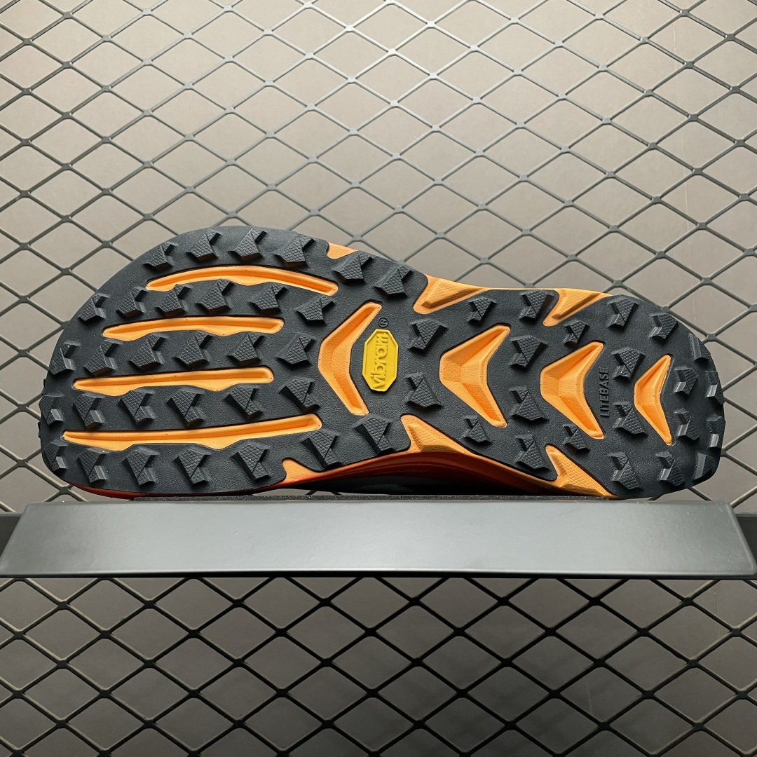 图片[5]-价格调整平台专供 Altra 奥创 Mont Blanc 勃朗峰 碳纤维板 减震防滑耐磨 低帮越野跑步鞋 AL0A82CA108 舒适百搭 高端外贸 平台零售专供品质 平台二级市场2K+ 尺码：39 40 40.5 41 42 42.5 43 44 44.5 45 46-选品中心