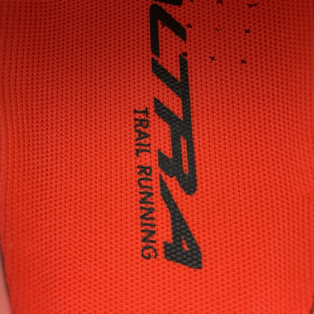 图片[8]-价格调整平台专供 Altra 奥创 Mont Blanc 勃朗峰 碳纤维板 减震防滑耐磨 低帮越野跑步鞋 AL0A82CA108 舒适百搭 高端外贸 平台零售专供品质 平台二级市场2K+ 尺码：39 40 40.5 41 42 42.5 43 44 44.5 45 46-选品中心