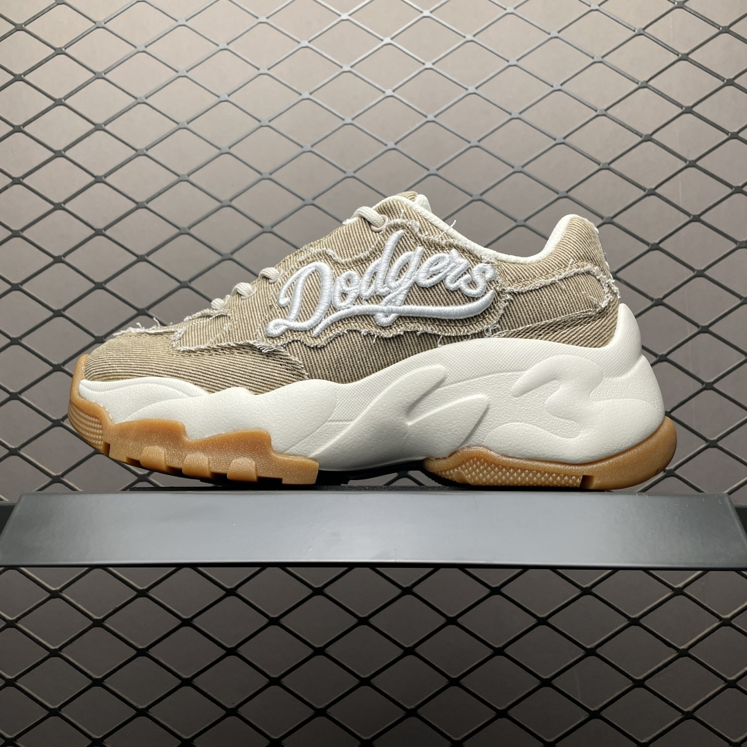 💰530 純原MLB Bigball Chunky Vintage 低幫休閒鞋 尺碼：35 36 36.5 37.5 38 38.5 39 40 40.5 41 42 42.5 43 44 編號：22TDEF78