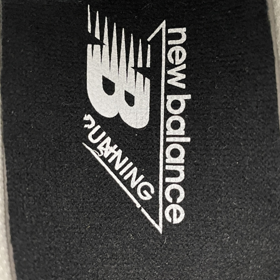  New Balance U204LSWD 复古休闲鞋 薄底鞋 公司级品质 区别市面先行通货版本 鞋身搭