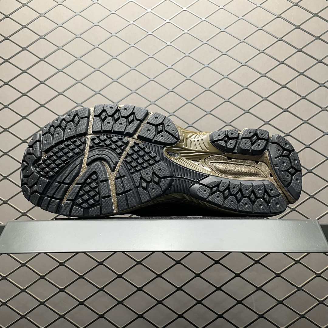 New Balance 新百伦 复古休闲跑步鞋 U1906LNV 尺码：36 37 37.5 38 38