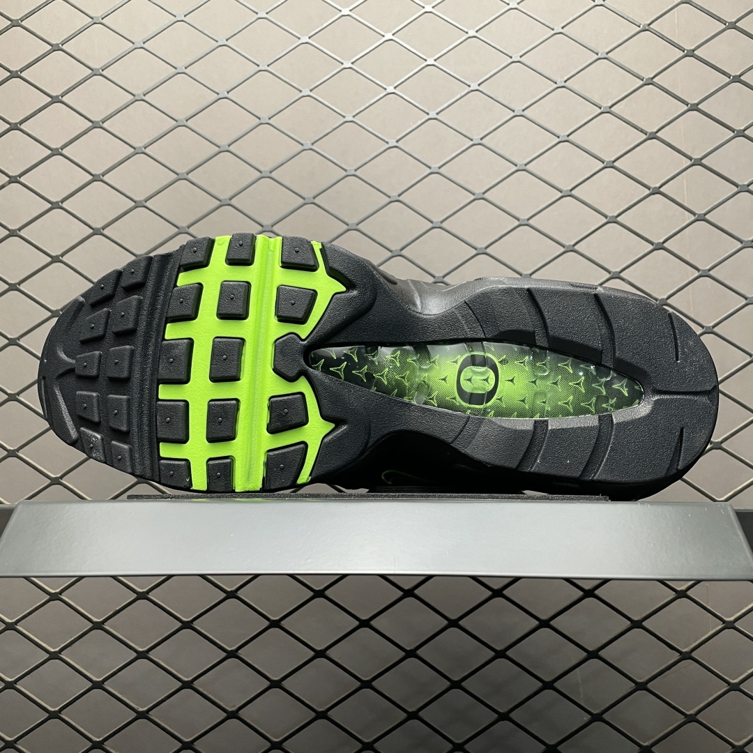 Division St. x NK Air Max 95/97 Ducks Of a Feather T