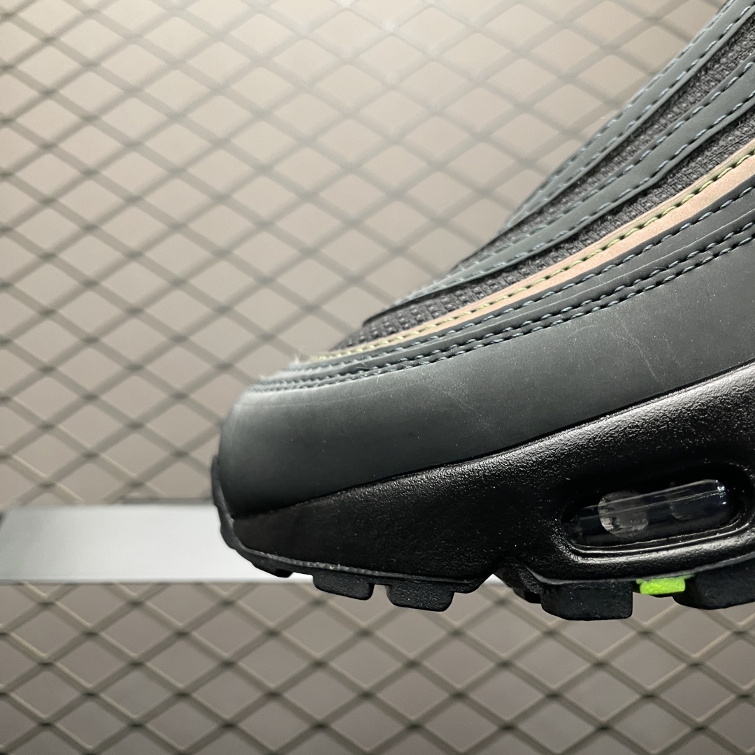 Division St. x NK Air Max 95/97 Ducks Of a Feather T