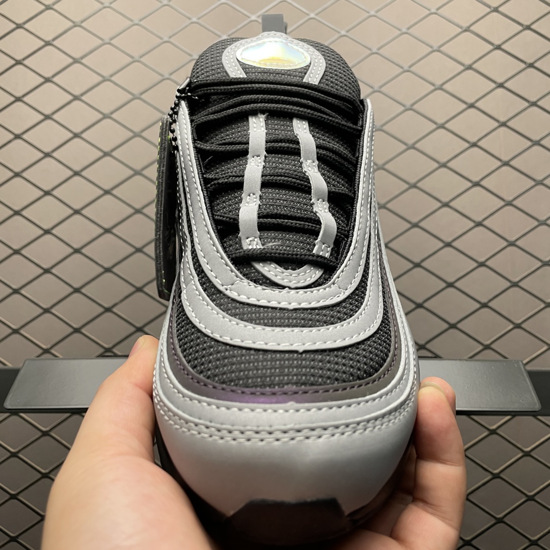 Division St. x NK Air Max 95/97 Ducks Of a Feather T