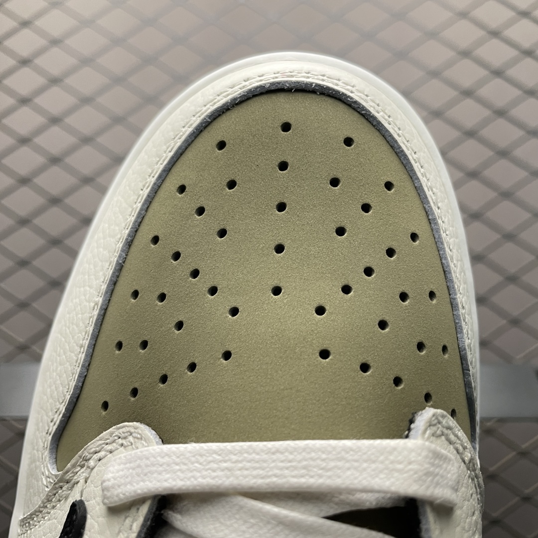 Travis Scott x Air Jordan 1 Golf Low-Top Sneaker FZ3124-200 8 cmp i1756656840436 3002 0 6