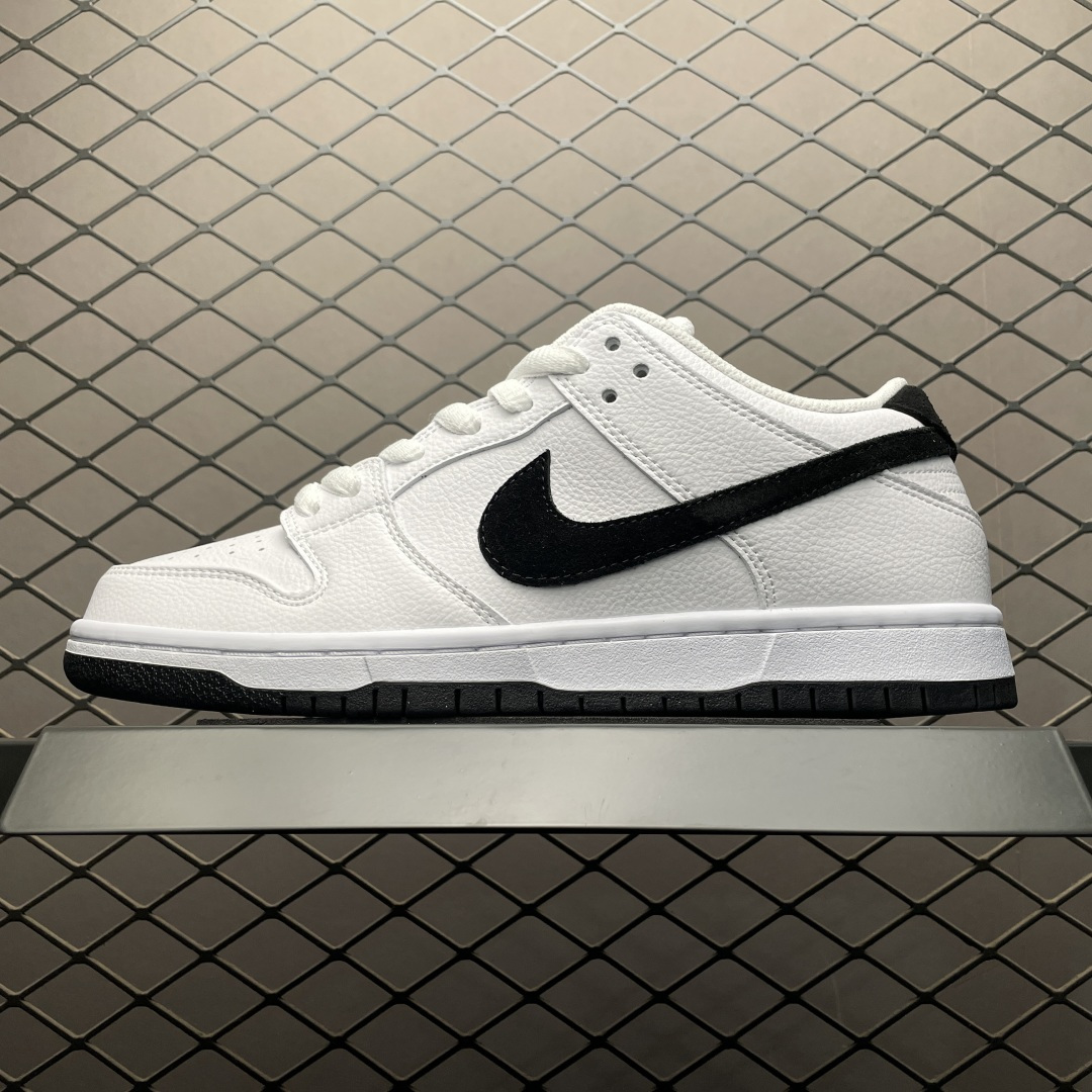 💰559 純原NK Dunk SB Low 低幫休閒板鞋 HF3704-100 尺碼：36 36.5 37.5 38 38.5 39 40 40.5 41 42 42.5 43 44 44.5 45 46 編號：27YEFF209