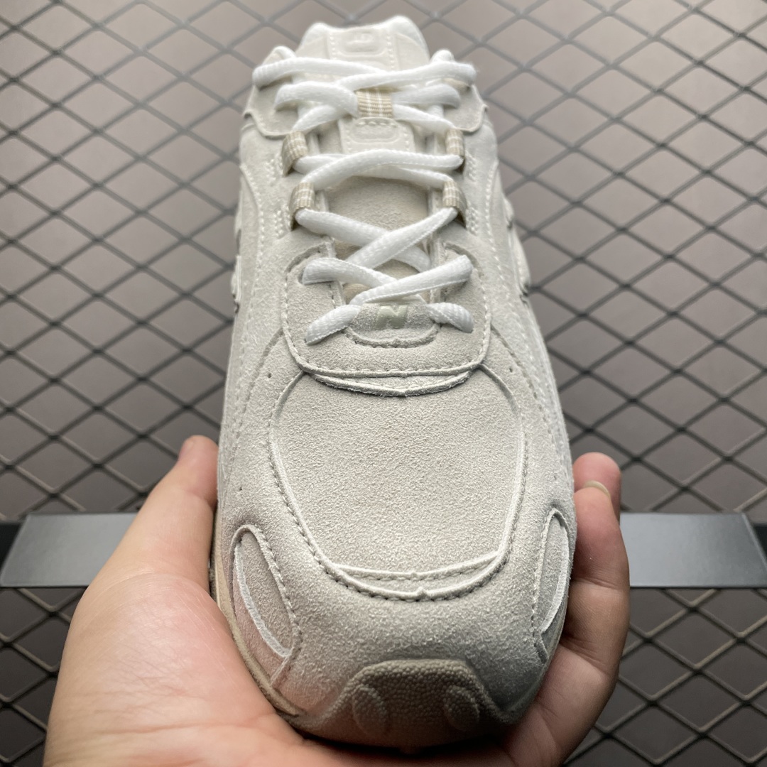 New Balance U204LMMC 复古休闲鞋 薄底鞋 公司级品质 区别市面先行通货版本 鞋身搭载