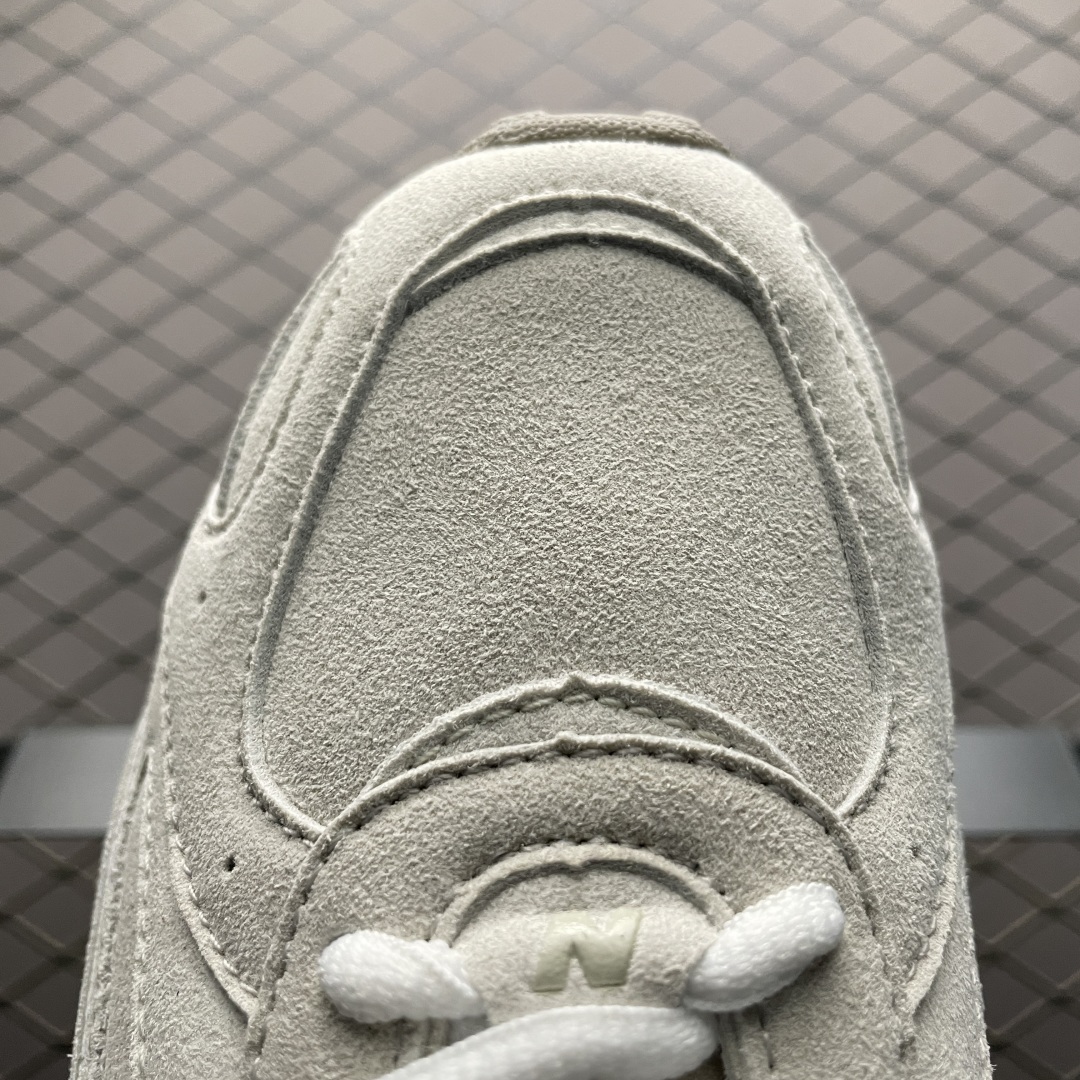 New Balance U204LMMC 复古休闲鞋 薄底鞋 公司级品质 区别市面先行通货版本 鞋身搭载