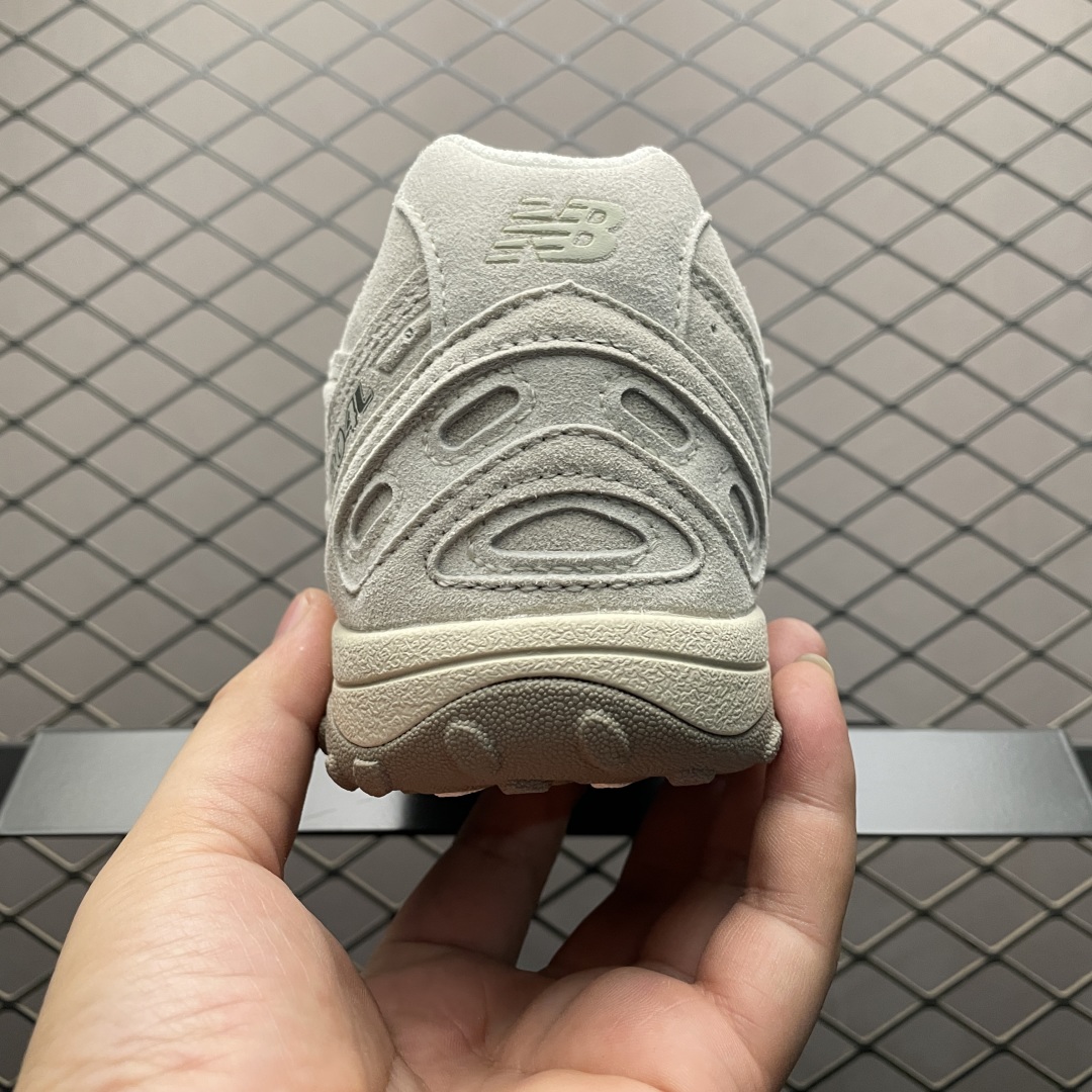 New Balance U204LMMC 复古休闲鞋 薄底鞋 公司级品质 区别市面先行通货版本 鞋身搭载