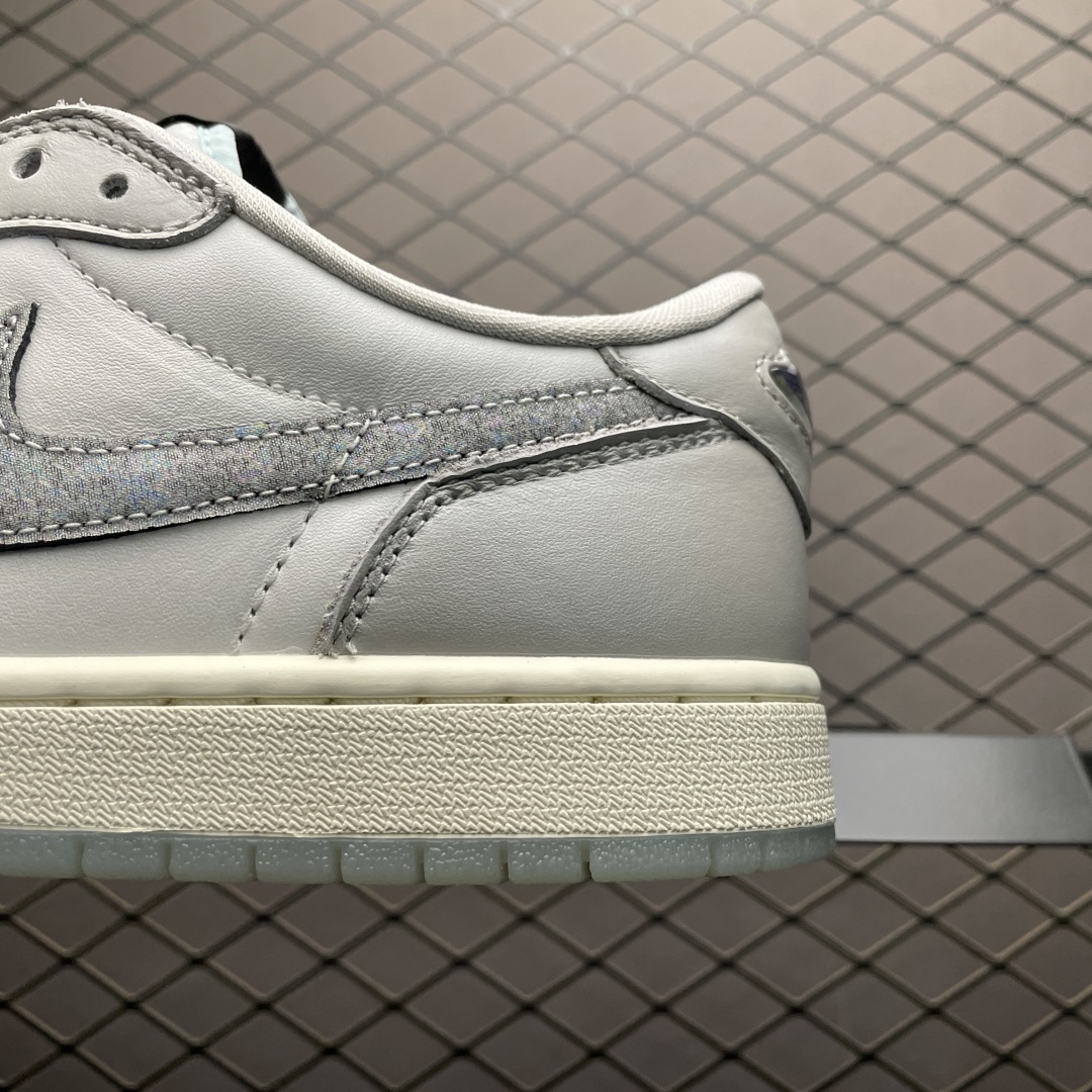 S纯原版本 Jordan Air Jordan 1 LOW OG “蛇年/CNY” 白灰渐变 AJ1乔1