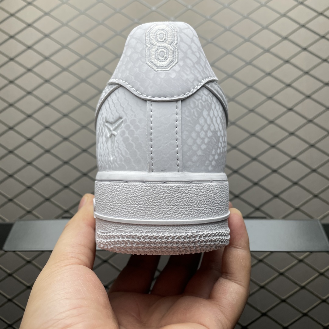 纯原 Kobe Bryant x NK Air Force 1 Low 白曼巴 科比联名款空军一号低帮休