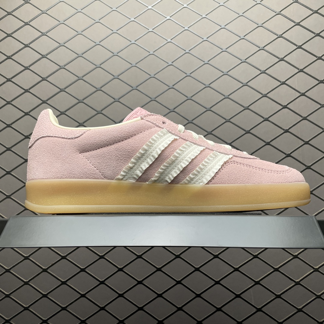 AD 阿迪 Gazelle Indoor 低帮运动休闲板鞋 JS1413 尺码：35.5 36 36.5