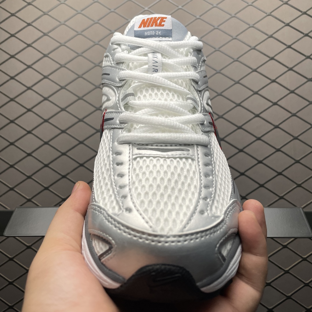 价 外贸专供版 NK Air Max Moto 2K 小气垫网面休闲跑步鞋 HQ2056 尺码：36-4