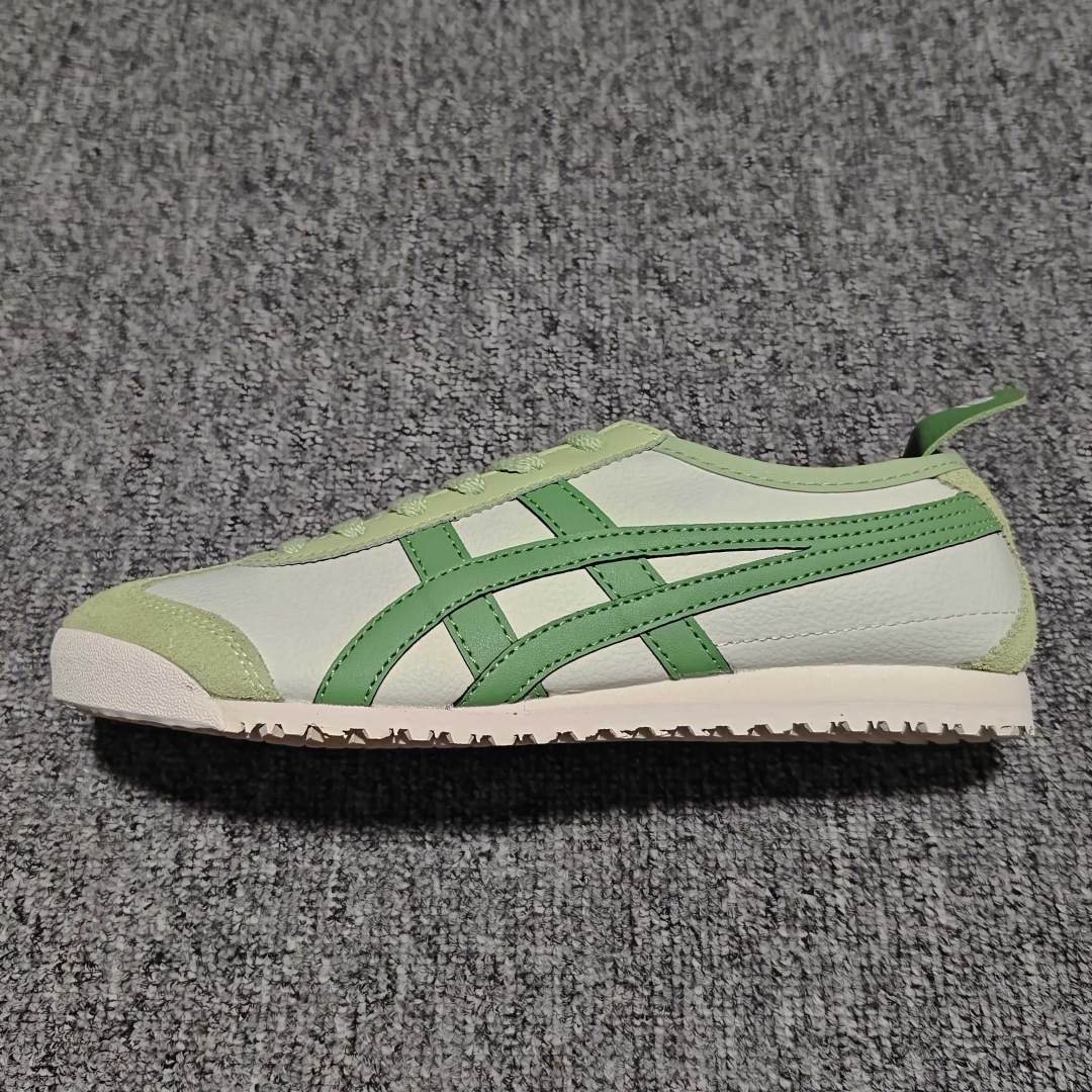 Onitsuka Tiger White Leather Sneakers with Silver Stripes - Sizes 36-45 5 cmp i1758131463950 2868 0 1