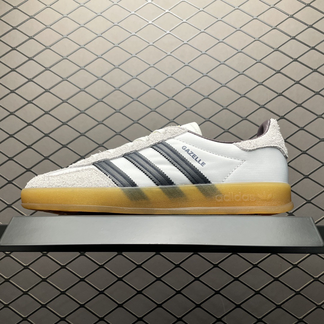 Adidas Gazelle Indoor Red Suede Sneakers - Limited Time Offer! 6 cmp i1758132266658 7296 0 4